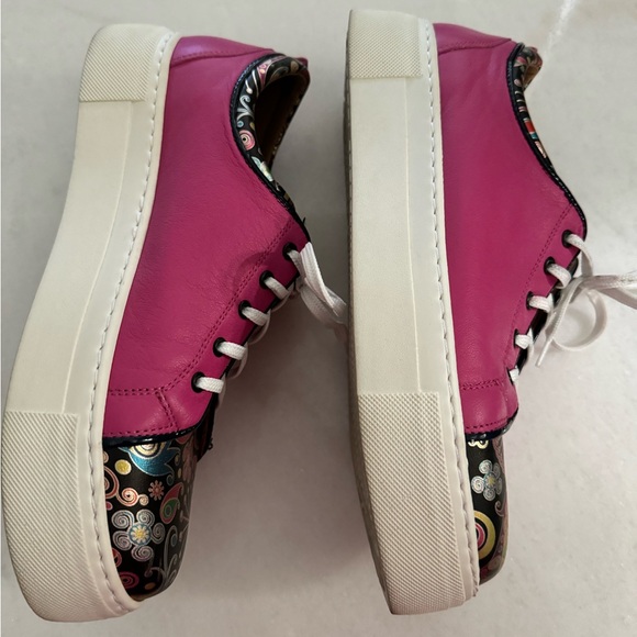 Embassy London pink paisley sneakers - Picture 5 of 6